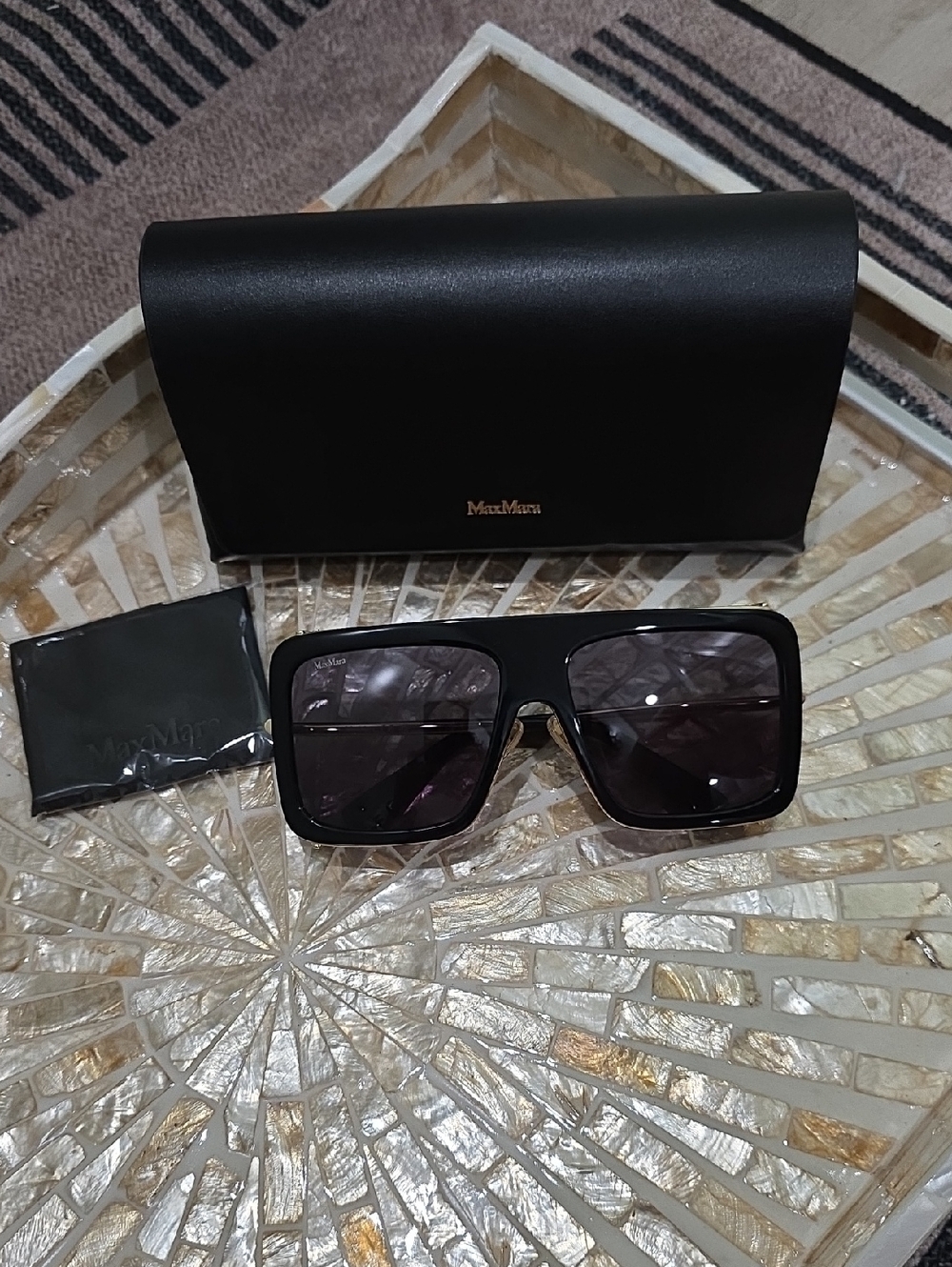 MaxMara Black Square Frame Sunglasses with Dark Lenses